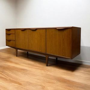 Room Set Sideboard Midcentury McIntosh Dunvegan