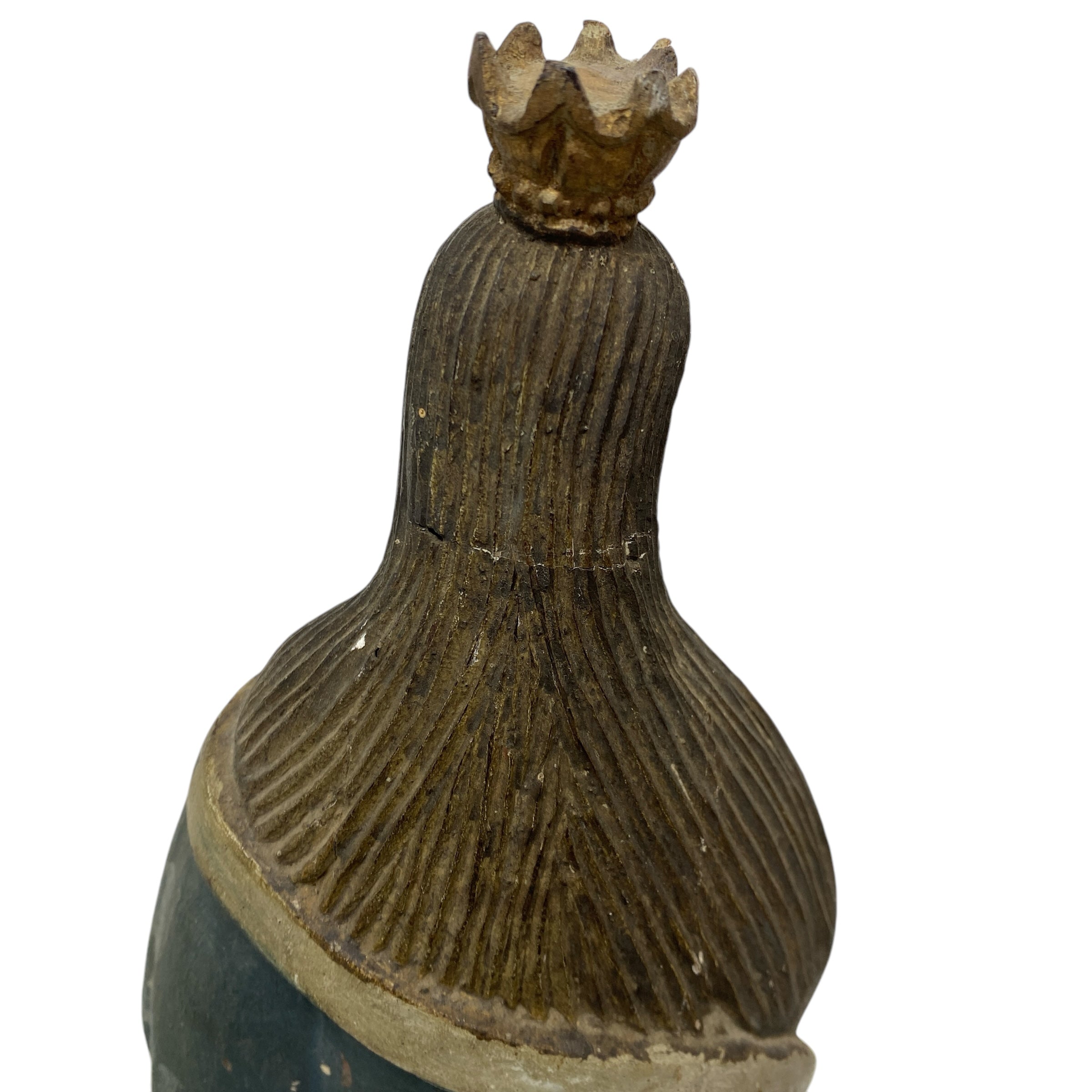 Hair And Crown Figurine