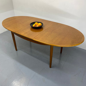 Extended dining table G PLAN