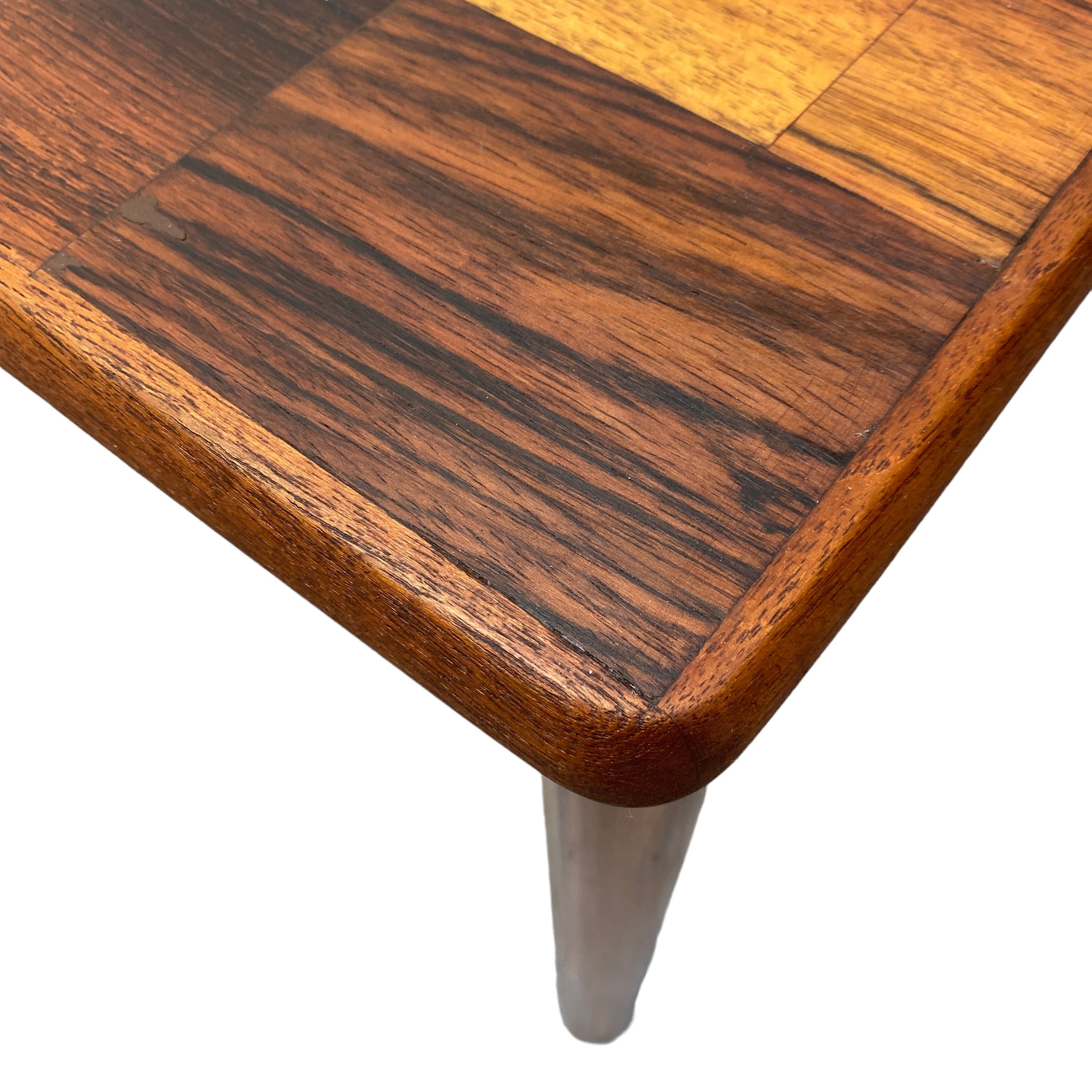 coffee table edge