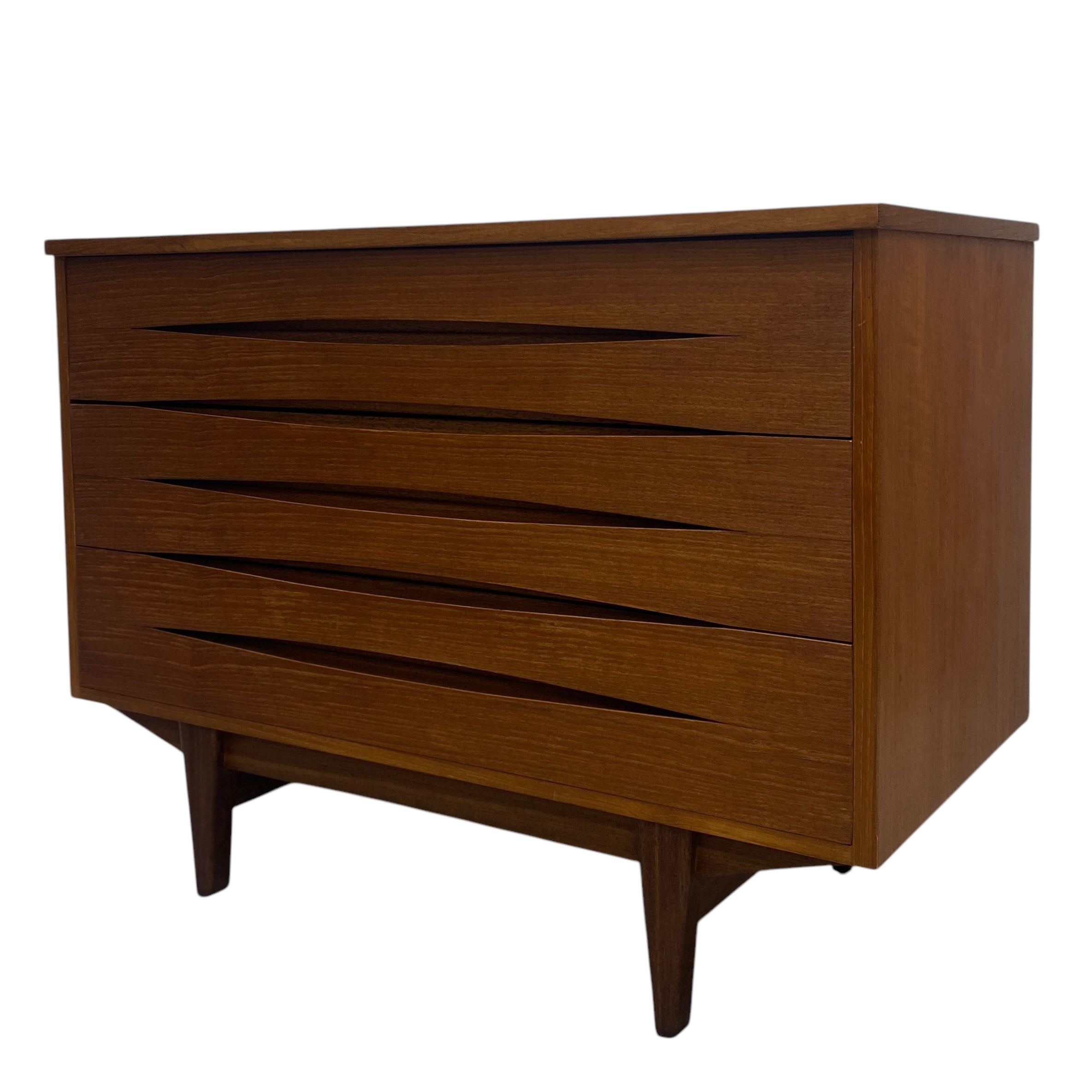 chest drawers teak