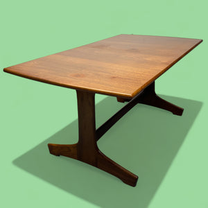 Green background Dining Table 