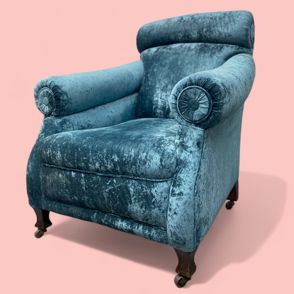 Lounge Chair Blue Velvet Victorian Country House