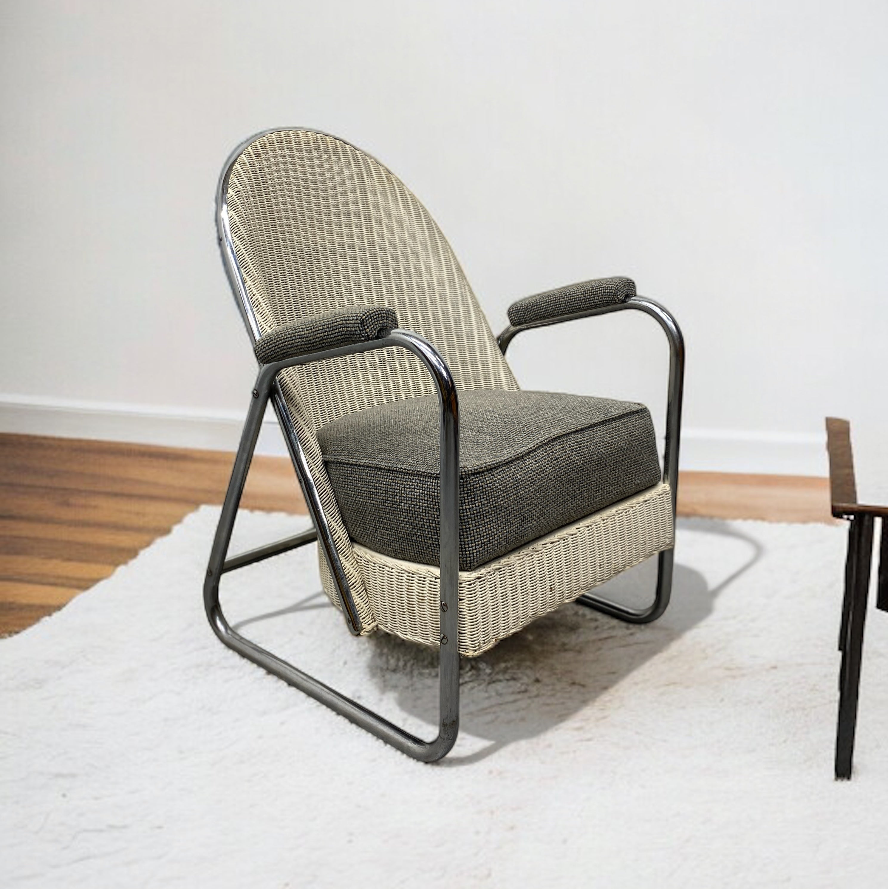 Room Set Modernist Lounger Chair LLoyd Loom