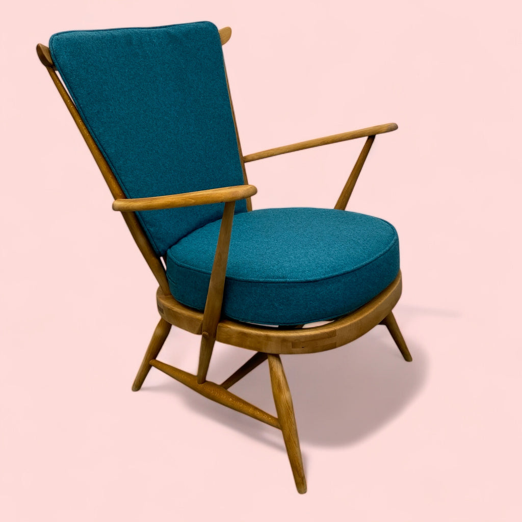 Ercol Armchair Goldsmith Model 359