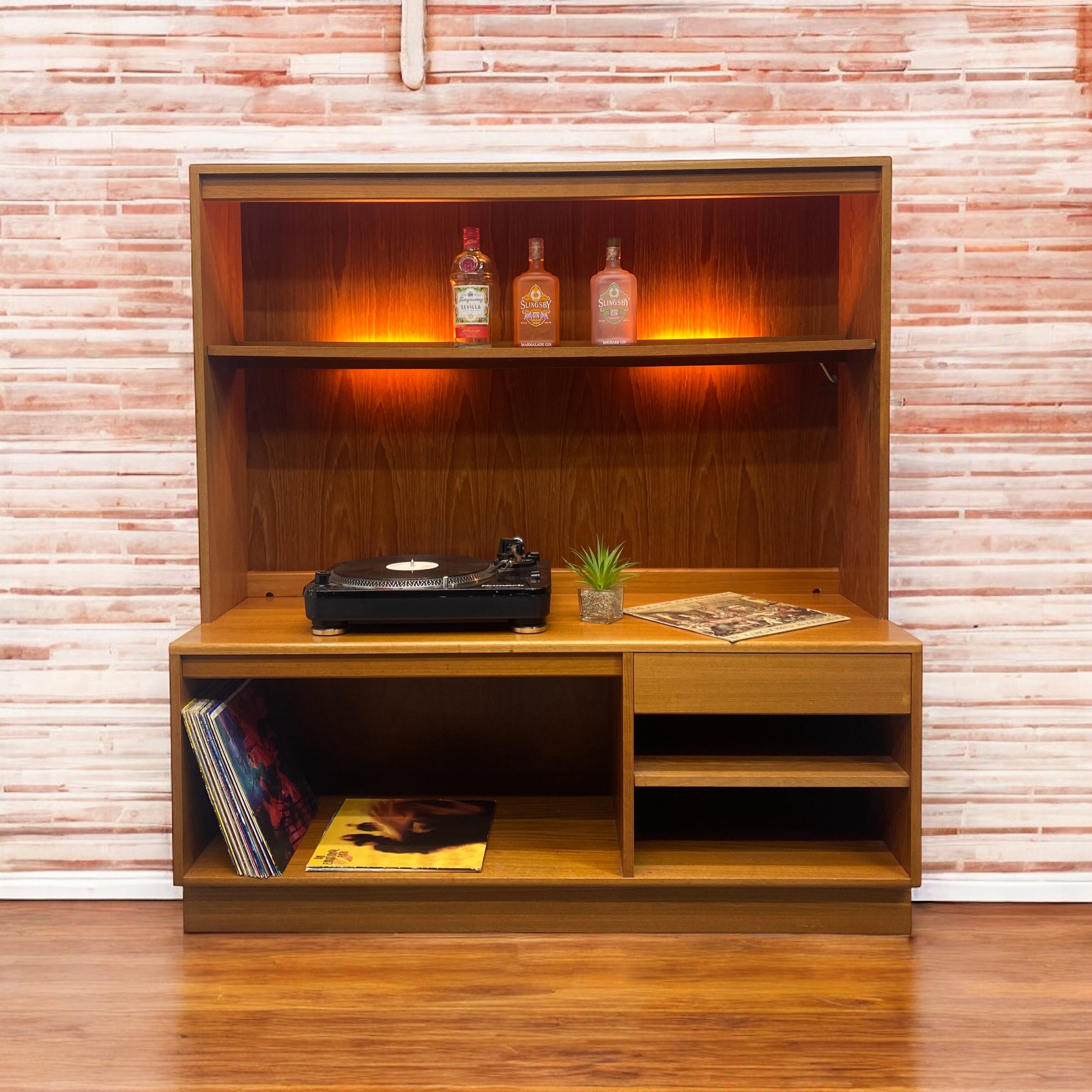 Room Set Media Unit Wall Cabinet Teak Illuminated