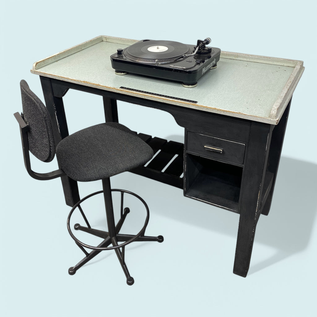 Vintage Desk Decks Plinth Drapers Table